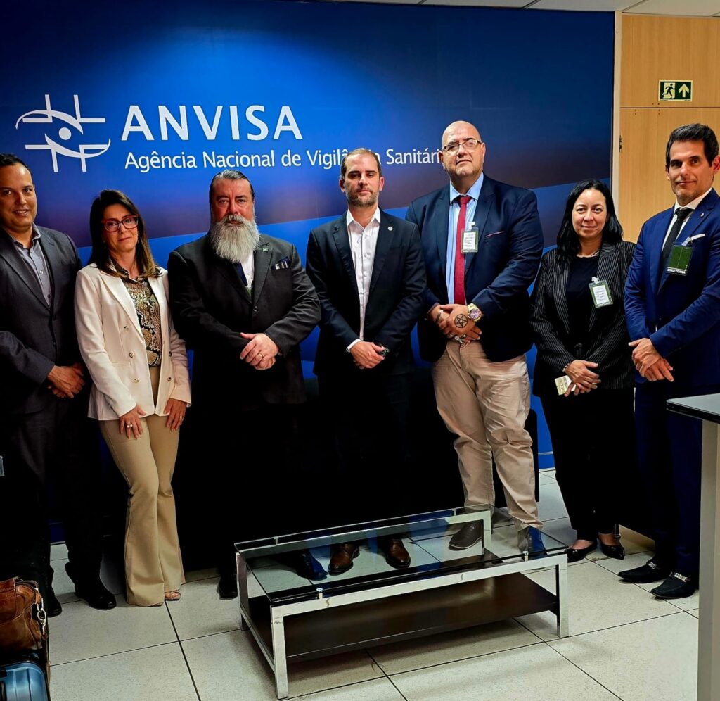 Visita a ANVISA após a Congresso Nacional em sessão sobre a qualidade e fiscalização